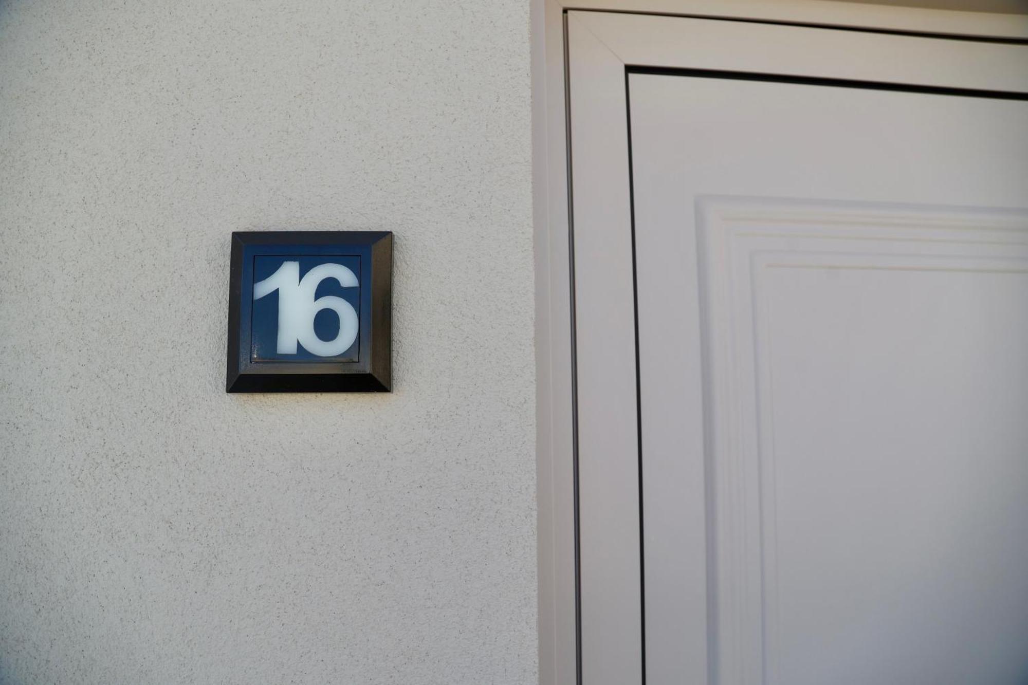 Sandika Apartments Hersonissos  Dış mekan fotoğraf