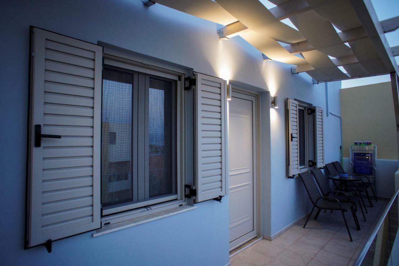 Sandika Apartments Hersonissos  Dış mekan fotoğraf